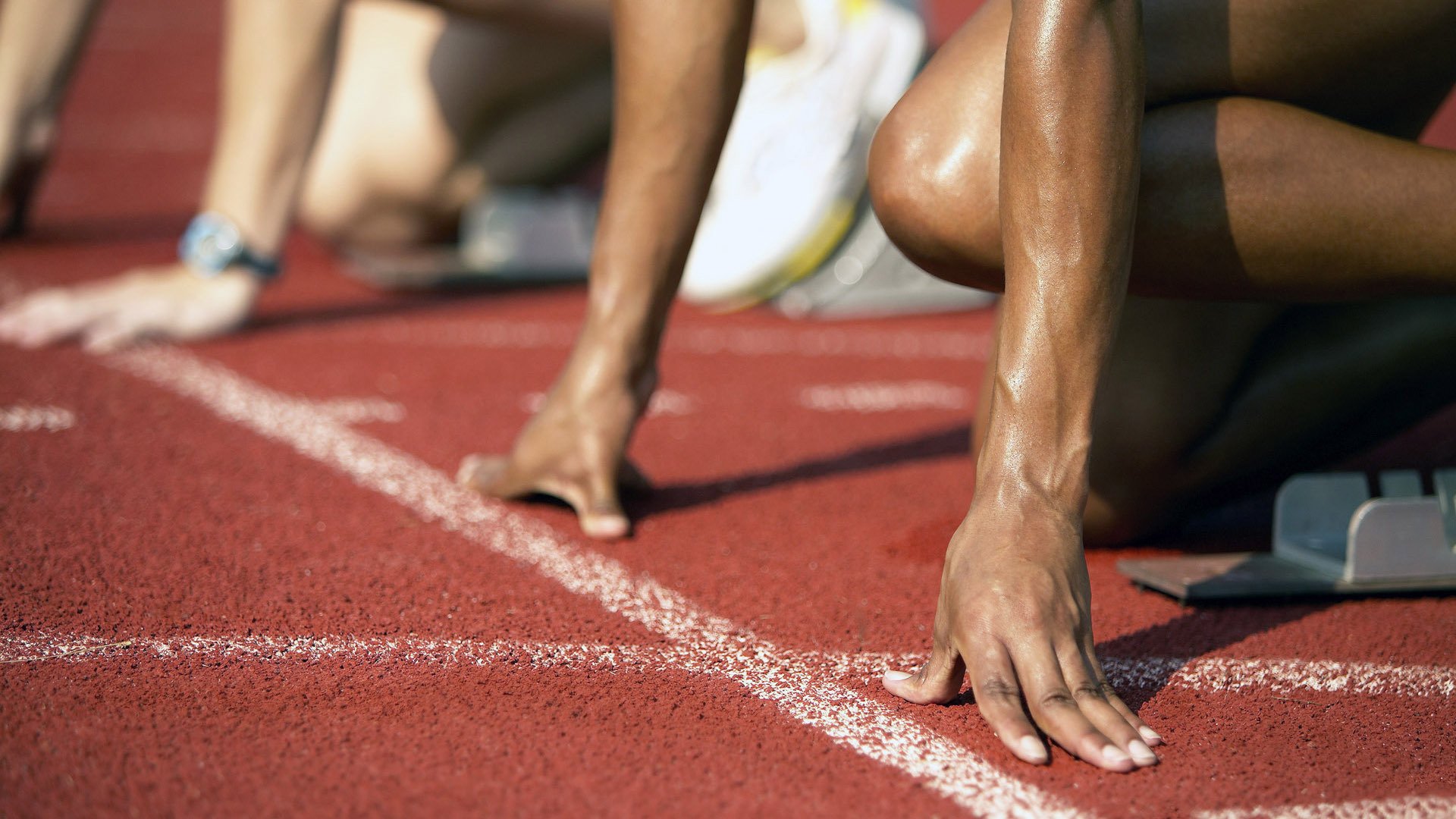 胡金秋手感滚烫，带领洛杉矶快船惊险战胜菲尼克斯太阳，赛后一句话霸气侧漏